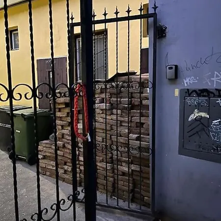 Bada Bing Plaza Apartment Bratislava Exterior photo